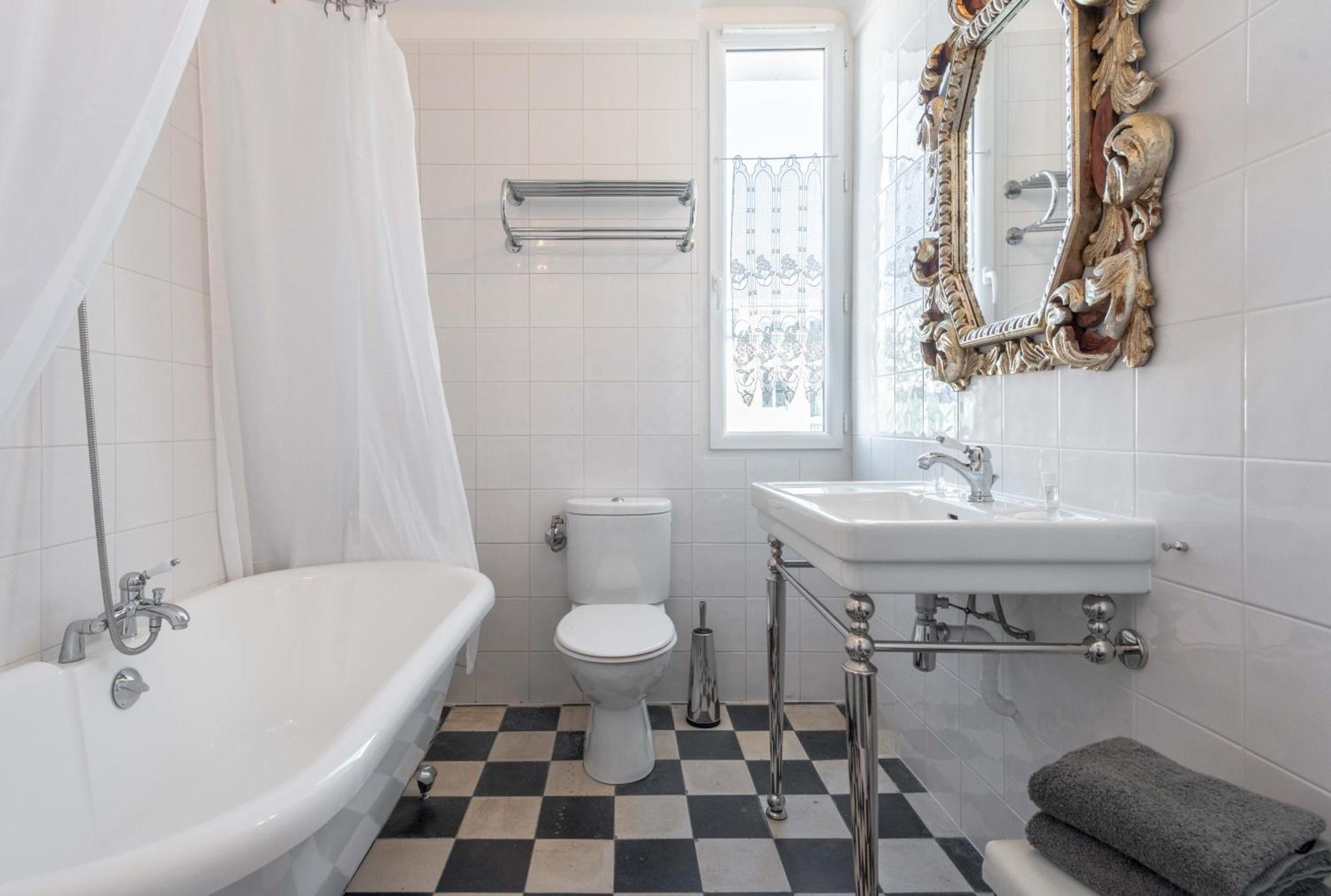 ז'ואן-לה-פינס Hotel Cecil - Adults Only מראה חיצוני תמונה